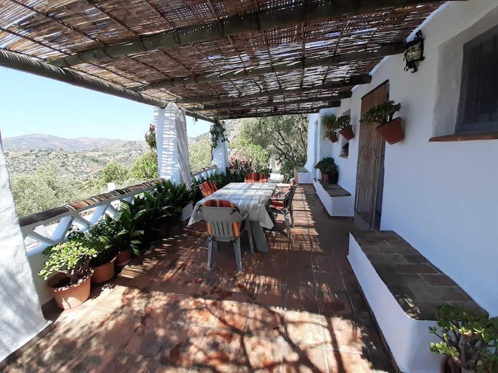 Cortijo Tipico Andaluz En La Sierra Cerca De Frigiliana De Nerja Y De Las Playas Exterior foto